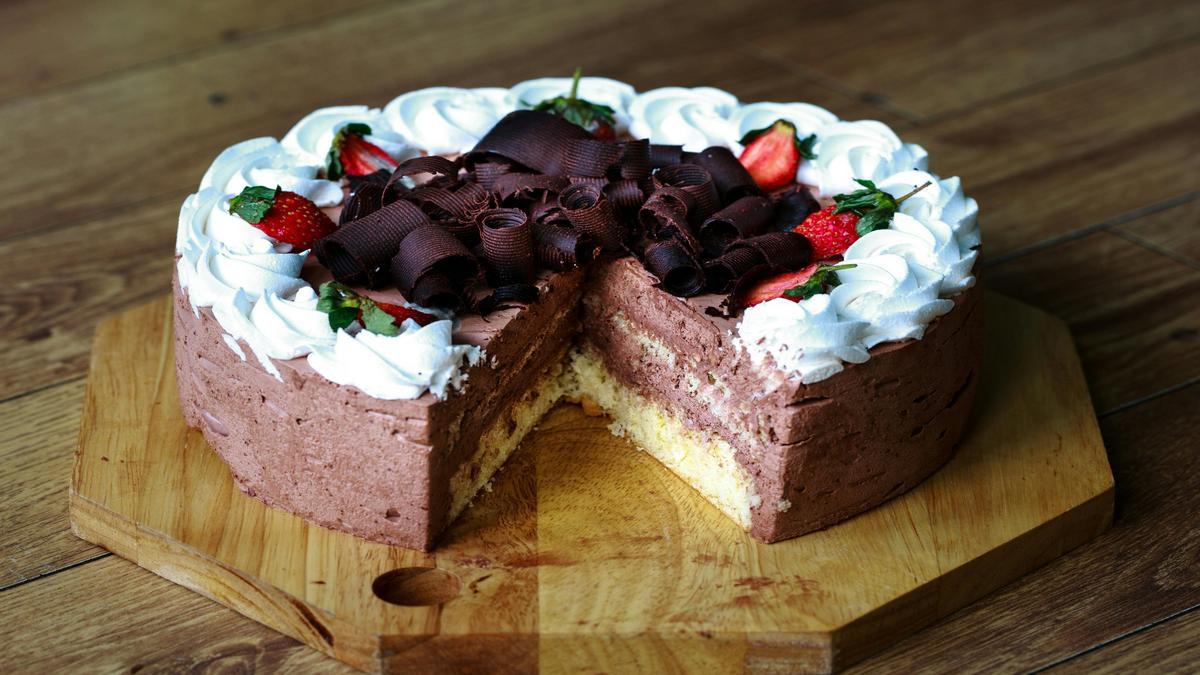 receita-de-bolo-de-chocolate-passo-a-passo-facil-e-delicioso