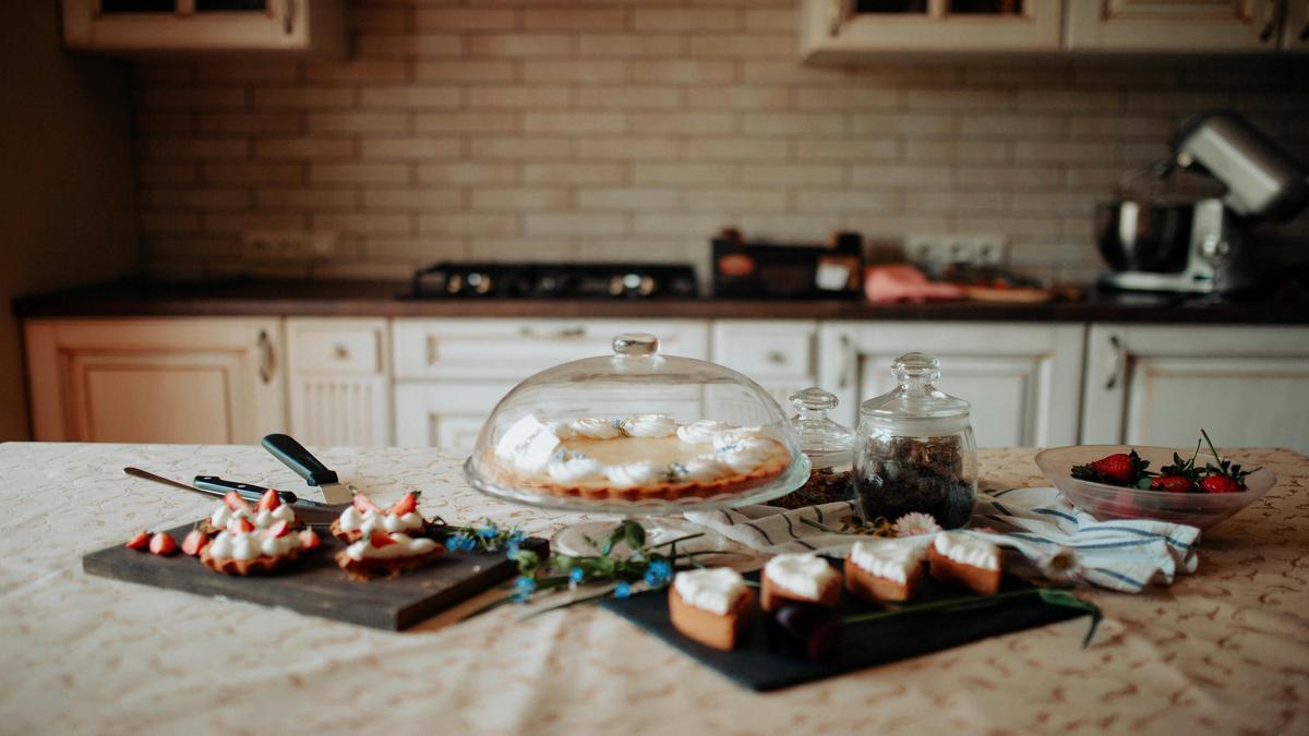 Receitas Fáceis e Deliciosas de Bolo de Morango